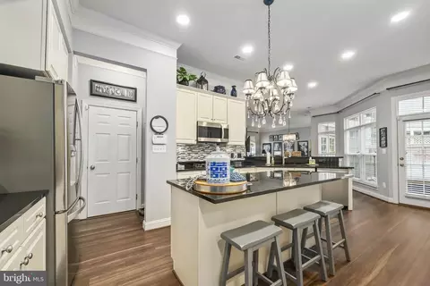 Kitchen - 42719 Explorer Dr, Brambleton, VA 20148 photo 2 of 2