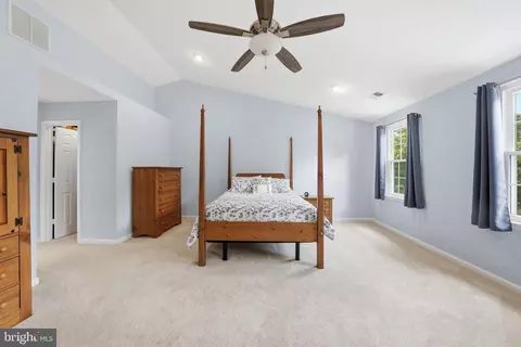 Bedroom - 20363 Flushing Meadows Ct, Ashburn, VA 20147 photo 1 of 6