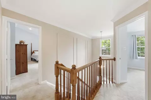 Entry Way - 20363 Flushing Meadows Ct, Ashburn, VA 20147 photo 8 of 8