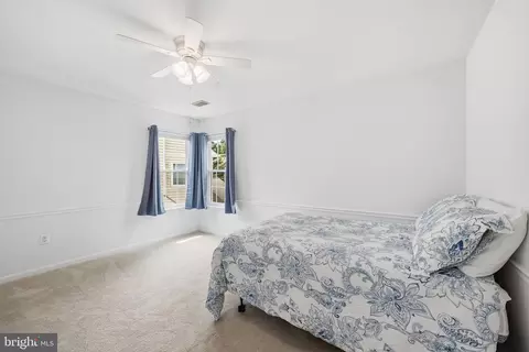 Bedroom - 20363 Flushing Meadows Ct, Ashburn, VA 20147 photo 5 of 6