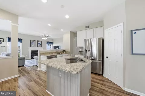 Kitchen - 20363 Flushing Meadows Ct, Ashburn, VA 20147 photo 1 of 1