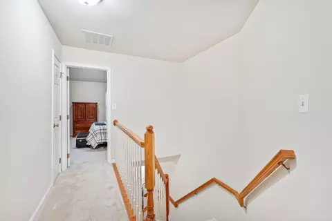 Entry Way - 43533 Laidlow St, Chantilly, VA 20152 photo 3 of 4