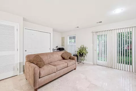 Other - 43533 Laidlow St, Chantilly, VA 20152 photo 2 of 6