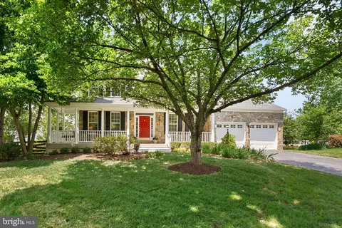 21499 Golden Autumn Pl, Broadlands, VA 20148