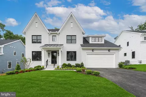 318 Runner Stone Ct NW, Leesburg, VA 20176