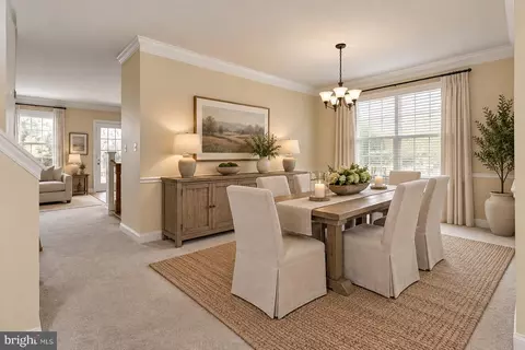 Dining - 42650 Harris St, Chantilly, VA 20152 photo 1 of 1
