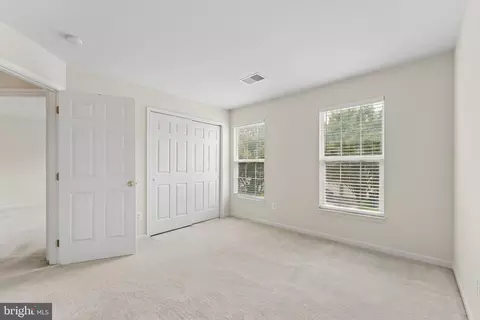 Bedroom - 42650 Harris St, Chantilly, VA 20152 photo 2 of 3