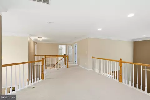 Entry Way - 43648 Intrepid St, Chantilly, VA 20152 photo 4 of 8