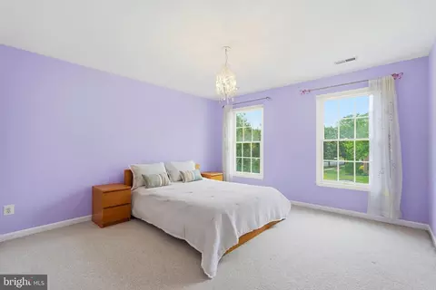 Bedroom - 43648 Intrepid St, Chantilly, VA 20152 photo 6 of 18