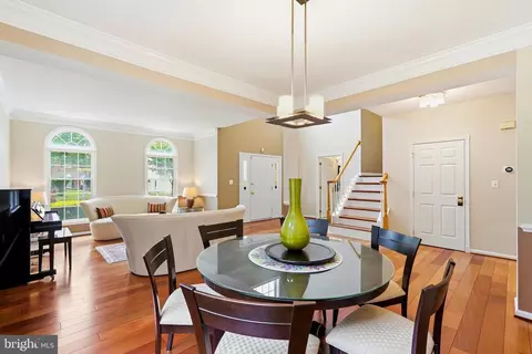 Dining - 43648 Intrepid St, Chantilly, VA 20152 photo 1 of 4