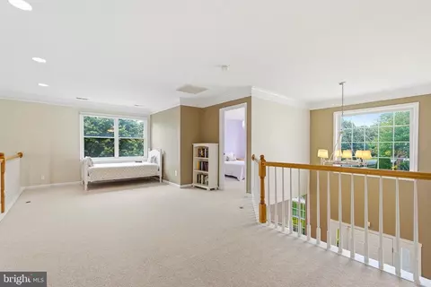 Entry Way - 43648 Intrepid St, Chantilly, VA 20152 photo 6 of 8