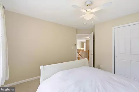 Bedroom - 43648 Intrepid St, Chantilly, VA 20152 photo 14 of 18