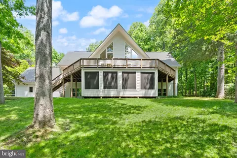 38620 Lime Kiln Rd, Leesburg, VA 20175
