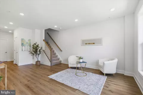 Entry Way - 43382 Farringdon Sq, Broadlands, VA 20148 photo 1 of 12