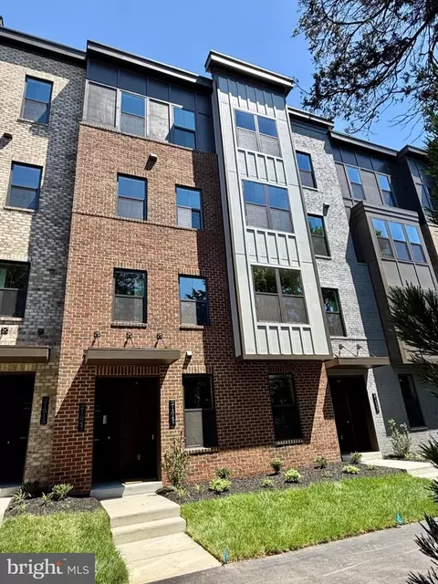 21849 Express Ter, Ashburn, VA 20147