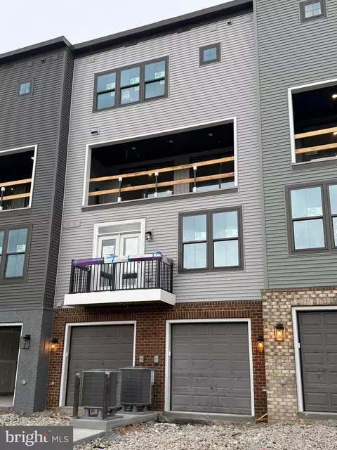 21849 Express Ter, Ashburn, VA 20147