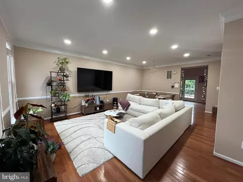 Living - 43723 Banshee Heights Ter, Ashburn, VA 20148 photo 1 of 1