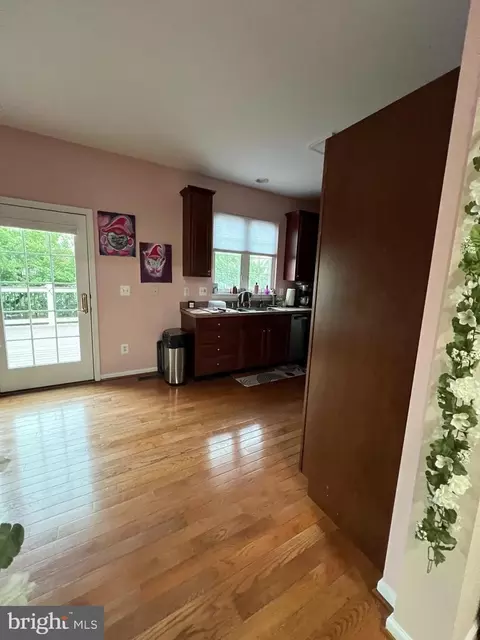 Entry Way - 43723 Banshee Heights Ter, Ashburn, VA 20148 photo 2 of 6