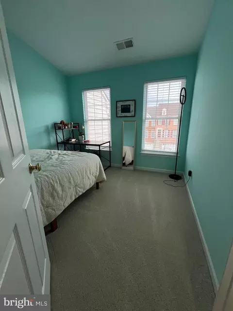 Bedroom - 43723 Banshee Heights Ter, Ashburn, VA 20148 photo 2 of 4