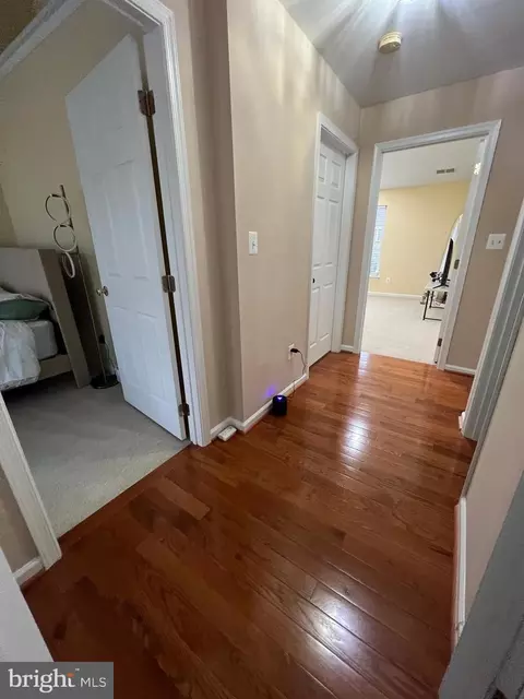 Entry Way - 43723 Banshee Heights Ter, Ashburn, VA 20148 photo 5 of 6