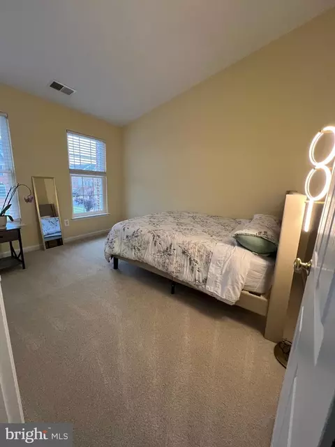 Bedroom - 43723 Banshee Heights Ter, Ashburn, VA 20148 photo 3 of 4