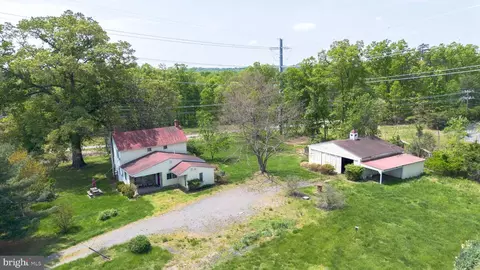 Other - 43537 Graves Ln, Ashburn, VA 20147 photo 2 of 3