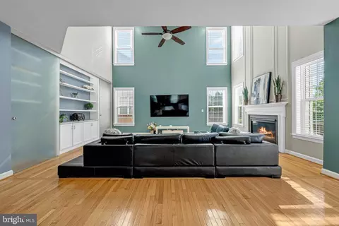 Living - 42654 Frontier Dr, Brambleton, VA 20148 photo 1 of 2