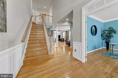 Entry Way - 42654 Frontier Dr, Brambleton, VA 20148 photo 2 of 8
