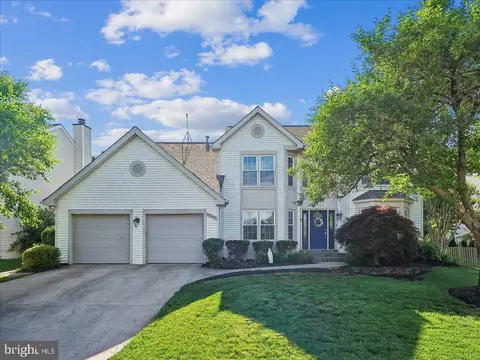 20547 Ringold Dr, Ashburn, VA 20147