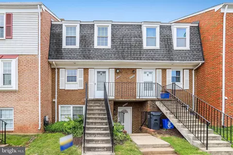1033 B Margate Ct, Sterling, VA 20164