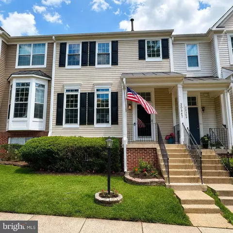 20567 Warburton Bay Sq, Sterling, VA 20165