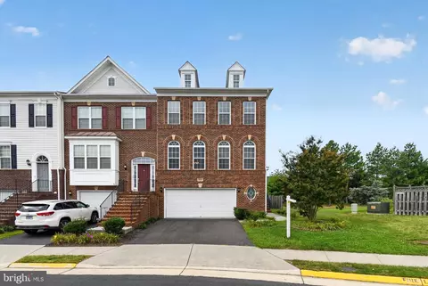 25099 Prairie Fire Sq, Aldie, VA 20105