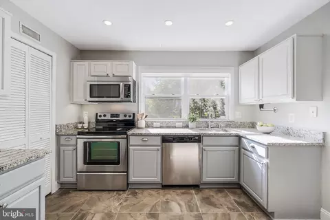 Kitchen - 151 S Fox Rd, Sterling, VA 20164 photo 2 of 3
