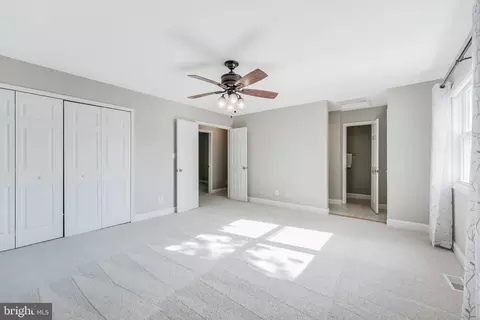 Bedroom - 151 S Fox Rd, Sterling, VA 20164 photo 4 of 11