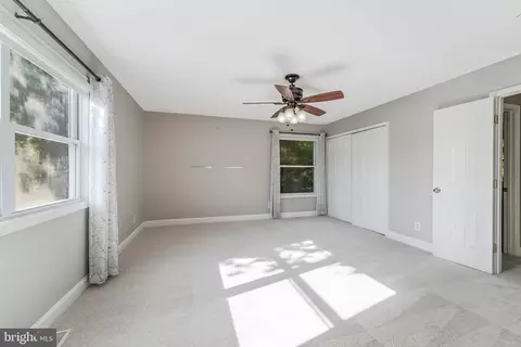 Bedroom - 151 S Fox Rd, Sterling, VA 20164 photo 3 of 11