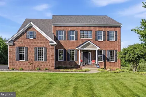 38474 Titnore Ct, Hamilton, VA 20158