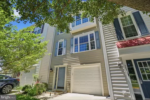 43514 Greenwich Sq, Ashburn, VA 20147