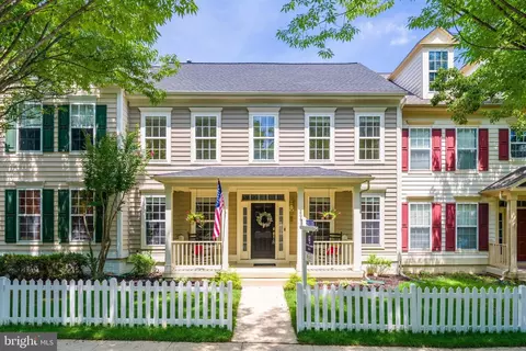 20410 Tilberg St, Ashburn, VA 20147