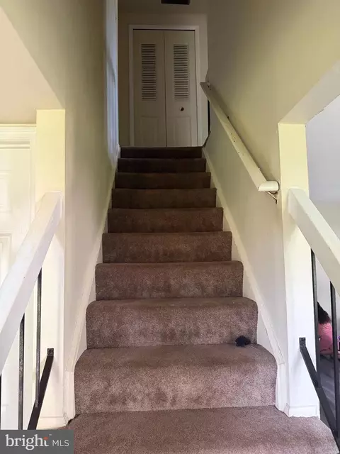Entry Way - 28 Howard Pl Sterling Howard Pl, Sterling, VA 20164 photo 3 of 3