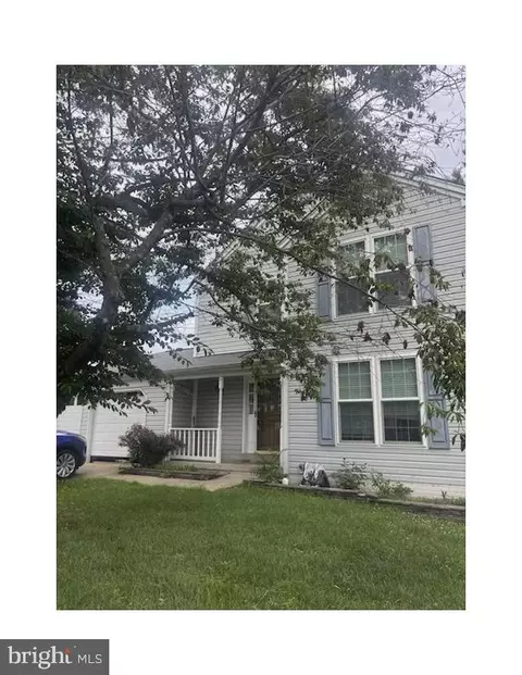 806 Rust Dr NE, Leesburg, VA 20176