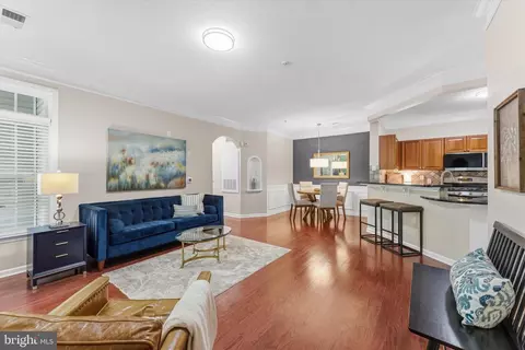 503 Sunset View Ter SE #101, Leesburg, VA 20175