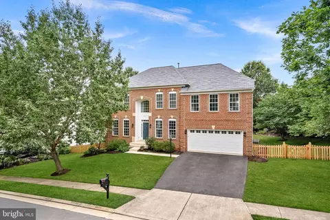 42715 Clover Mdw, Broadlands, VA 20148