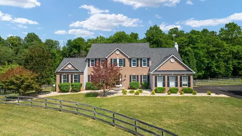 38689 Cassia Ln, Lovettsville, VA 20180