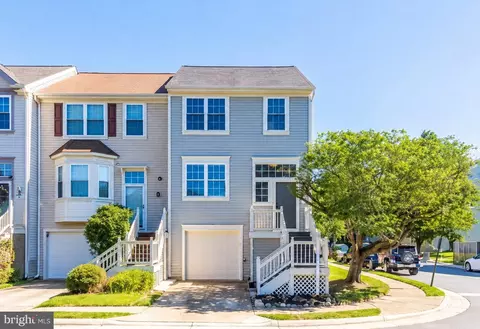 217 Frazer Dr, Purcellville, VA 20132