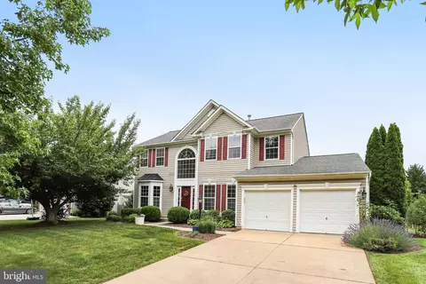 712 Sunflower Ct, Purcellville, VA 20132