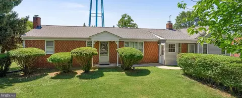 14 Quarter Branch Rd, Lovettsville, VA 20180