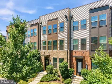 Exterior - 22325 Tees Ter, Ashburn, VA 20148 photo 1 of 12