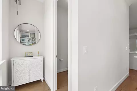 Entry Way - 20375 Codman Dr, Ashburn, VA 20147 photo 10 of 14