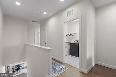 Entry Way - 20375 Codman Dr, Ashburn, VA 20147 photo 13 of 14