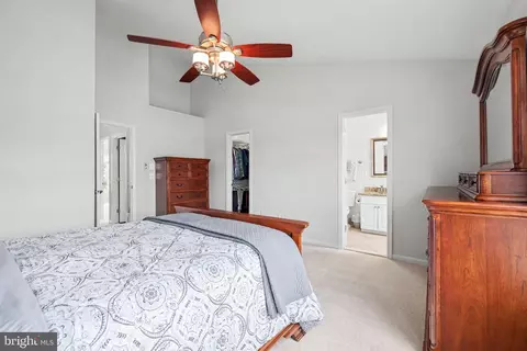 Bedroom - 42918 Needham Way, Ashburn, VA 20147 photo 2 of 6